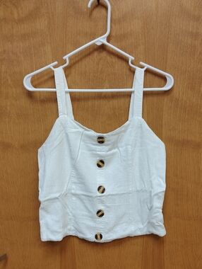 Spicy Sugar Women's White Faux Button-Front Crop Tank Top